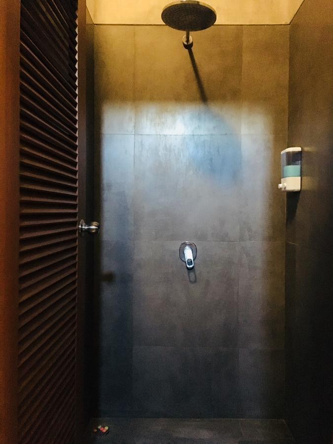 The Escape Hostel Canggu  Exterior photo
